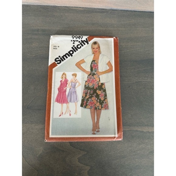 Simplicity Vintage Uncut Misses Sundress and Unlined Jacket Size 10 No 9949 - Picture 1 of 7